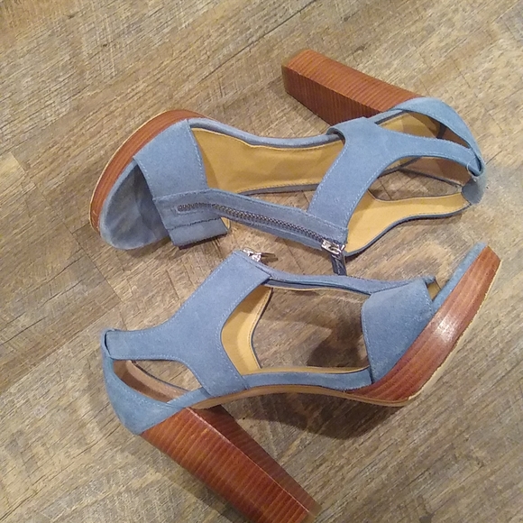 Michael Michael Kors Berkeley Sandal Suede Size 7.5 Blue - Picture 15 of 16